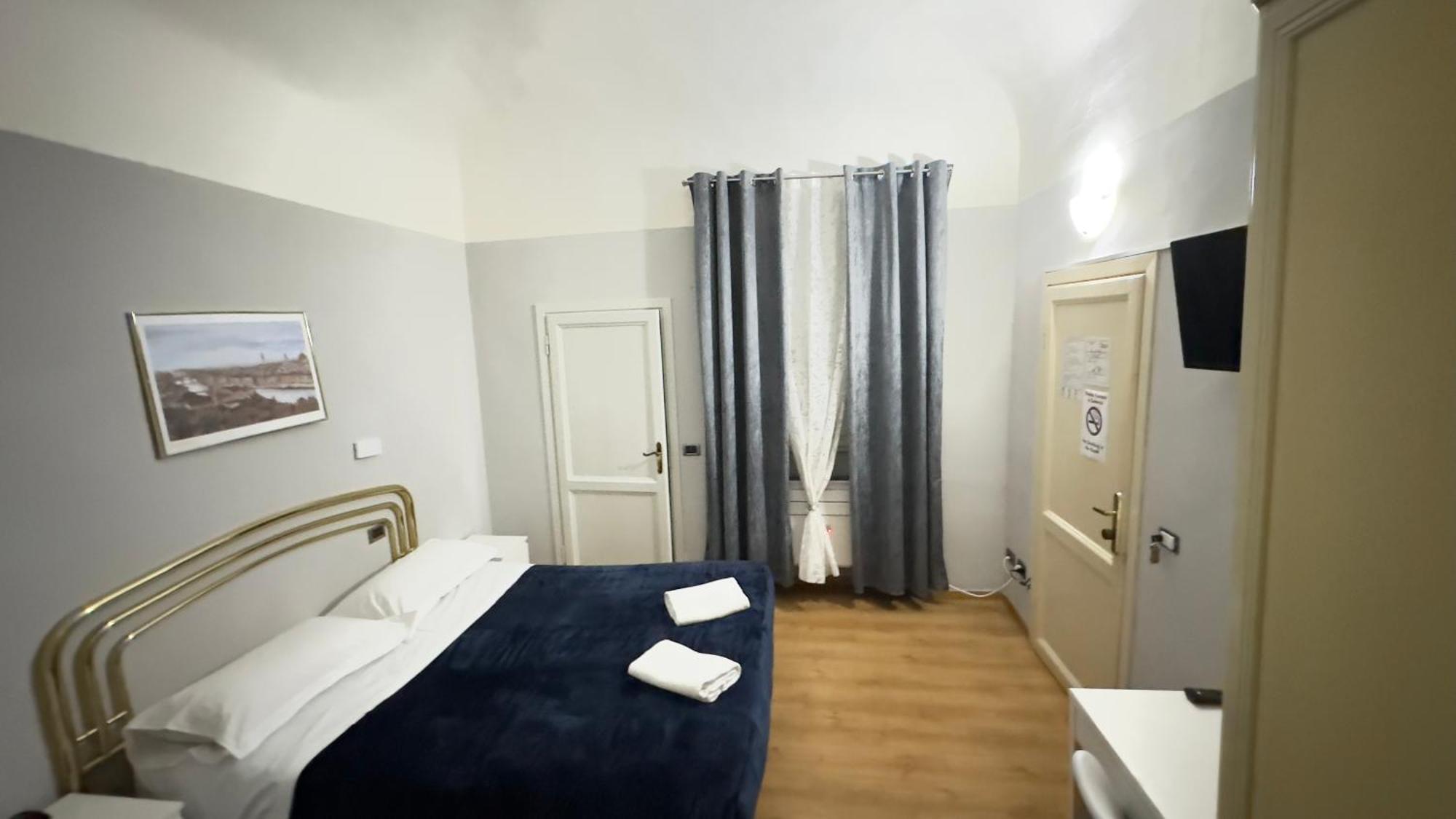 Piccolo Hotel Con Access Ztl !!! Nel Centro Storico Di Firenze !!! Ngoại thất bức ảnh