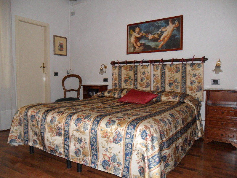 Piccolo Hotel Con Access Ztl !!! Nel Centro Storico Di Firenze !!! Ngoại thất bức ảnh